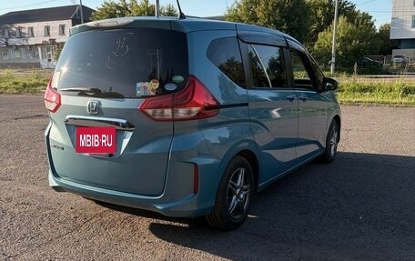 Honda Freed II, 2017 год, 1 600 000 рублей, 6 фотография