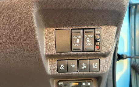 Honda Freed II, 2017 год, 1 600 000 рублей, 17 фотография