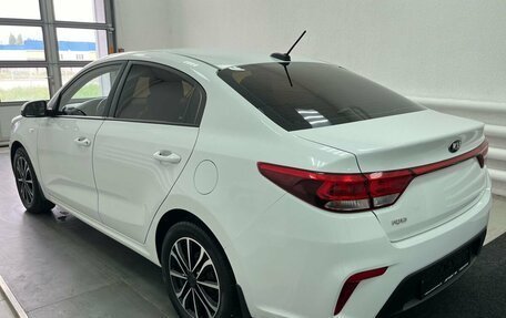 KIA Rio IV, 2018 год, 1 249 000 рублей, 6 фотография