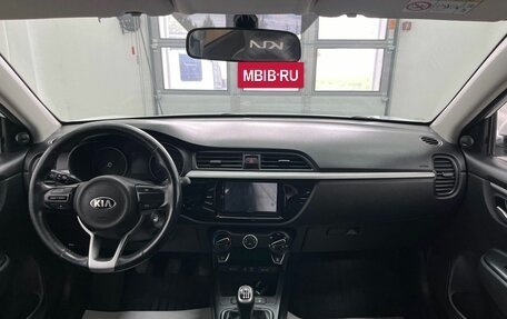 KIA Rio IV, 2018 год, 1 249 000 рублей, 9 фотография