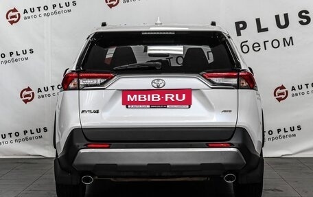Toyota RAV4, 2019 год, 2 799 000 рублей, 4 фотография