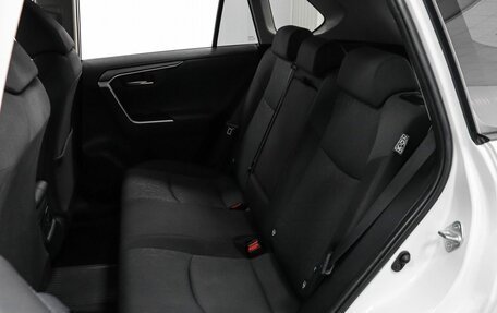Toyota RAV4, 2019 год, 2 799 000 рублей, 9 фотография