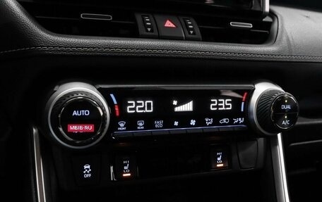 Toyota RAV4, 2019 год, 2 799 000 рублей, 19 фотография