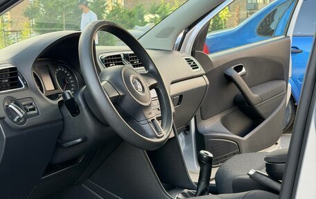 Volkswagen Polo VI (EU Market), 2010 год, 839 000 рублей, 17 фотография