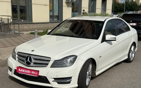 Mercedes-Benz C-Класс, 2012 год, 1 200 000 рублей, 3 фотография