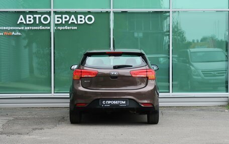 KIA Rio III рестайлинг, 2015 год, 895 000 рублей, 10 фотография