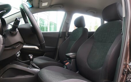 KIA Rio III рестайлинг, 2015 год, 895 000 рублей, 25 фотография
