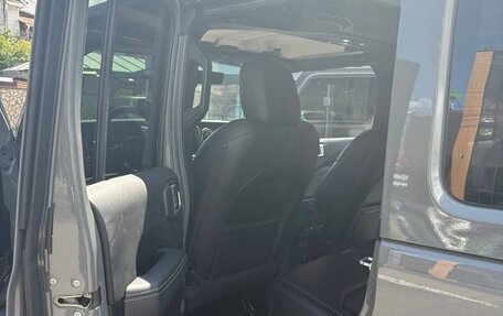 Jeep Wrangler, 2021 год, 5 700 000 рублей, 19 фотография