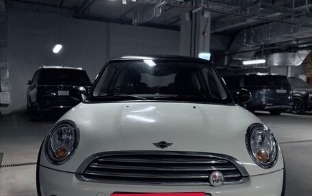 MINI Hatch, 2012 год, 850 000 рублей, 2 фотография