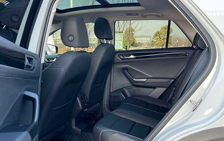 Volkswagen T-Roc I, 2022 год, 1 815 000 рублей, 14 фотография