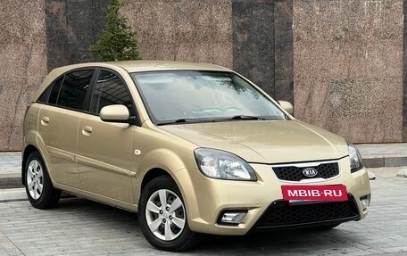 KIA Rio II, 2011 год, 800 000 рублей, 7 фотография