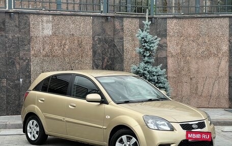 KIA Rio II, 2011 год, 800 000 рублей, 2 фотография