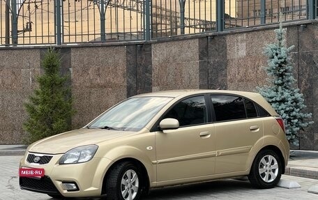 KIA Rio II, 2011 год, 800 000 рублей, 4 фотография