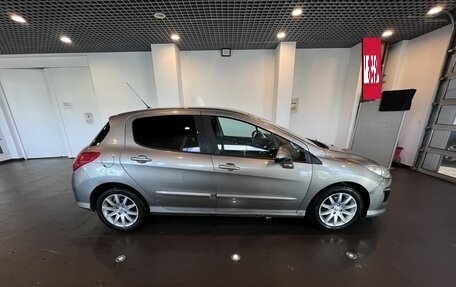 Peugeot 308 II, 2011 год, 427 300 рублей, 2 фотография