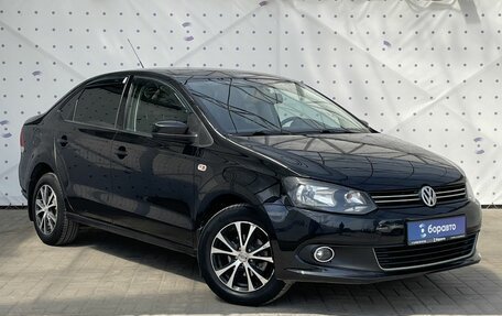 Volkswagen Polo VI (EU Market), 2012 год, 750 000 рублей, 2 фотография
