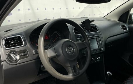 Volkswagen Polo VI (EU Market), 2012 год, 750 000 рублей, 15 фотография