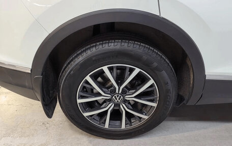 Volkswagen Tiguan II, 2022 год, 3 450 000 рублей, 13 фотография