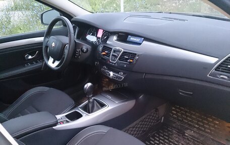 Renault Laguna III рестайлинг, 2011 год, 615 000 рублей, 3 фотография
