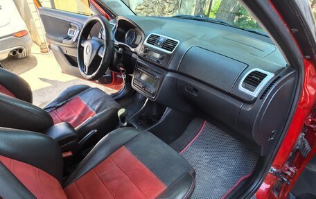Skoda Fabia II, 2008 год, 650 000 рублей, 4 фотография