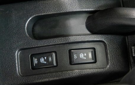 Nissan Tiida, 2011 год, 838 000 рублей, 21 фотография