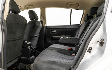 Nissan Tiida, 2011 год, 838 000 рублей, 33 фотография