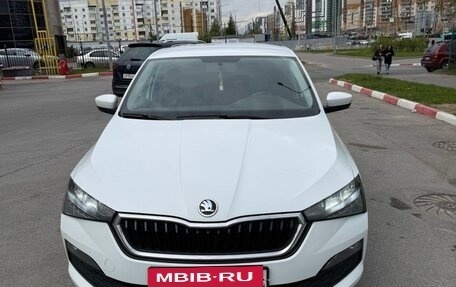 Skoda Rapid II, 2020 год, 1 300 000 рублей, 6 фотография