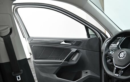 Volkswagen Tiguan II, 2016 год, 1 845 000 рублей, 11 фотография