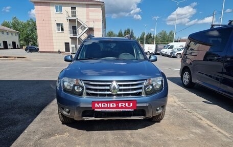Renault Duster I рестайлинг, 2013 год, 900 000 рублей, 3 фотография