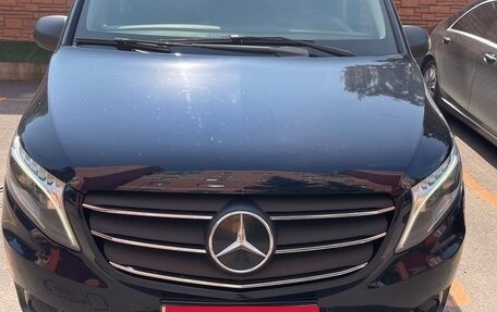 Mercedes-Benz Vito, 2020 год, 5 000 000 рублей, 3 фотография