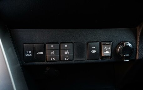 Toyota RAV4, 2016 год, 2 380 000 рублей, 22 фотография