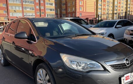 Opel Astra J, 2011 год, 580 000 рублей, 2 фотография