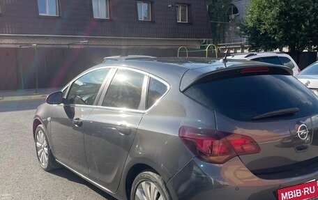 Opel Astra J, 2011 год, 580 000 рублей, 4 фотография