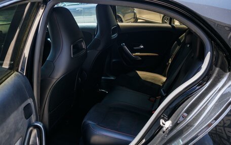 Mercedes-Benz A-Класс, 2018 год, 2 330 000 рублей, 13 фотография
