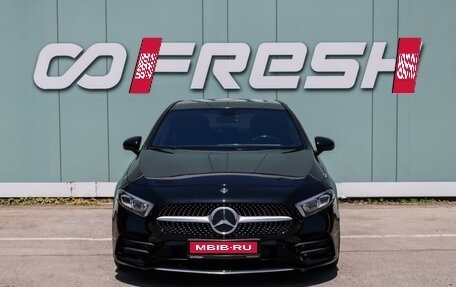 Mercedes-Benz A-Класс, 2018 год, 2 330 000 рублей, 3 фотография