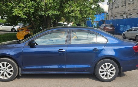 Volkswagen Jetta VI, 2012 год, 950 000 рублей, 3 фотография