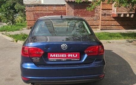 Volkswagen Jetta VI, 2012 год, 950 000 рублей, 5 фотография