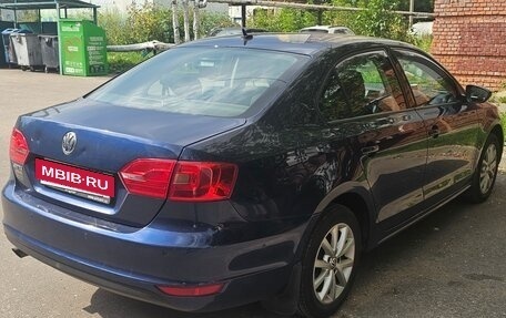 Volkswagen Jetta VI, 2012 год, 950 000 рублей, 6 фотография