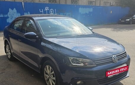 Volkswagen Jetta VI, 2012 год, 950 000 рублей, 8 фотография