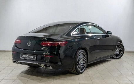 Mercedes-Benz E-Класс, 2021 год, 5 350 000 рублей, 15 фотография