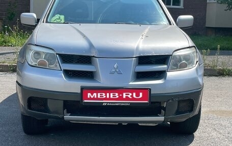 Mitsubishi Outlander III рестайлинг 3, 2003 год, 435 000 рублей, 1 фотография
