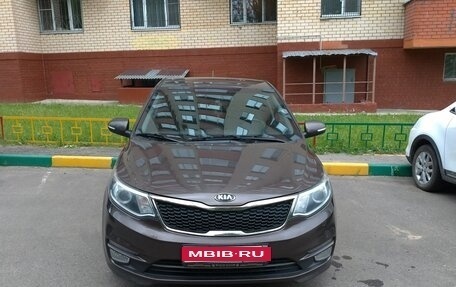KIA Rio III рестайлинг, 2015 год, 1 050 000 рублей, 1 фотография