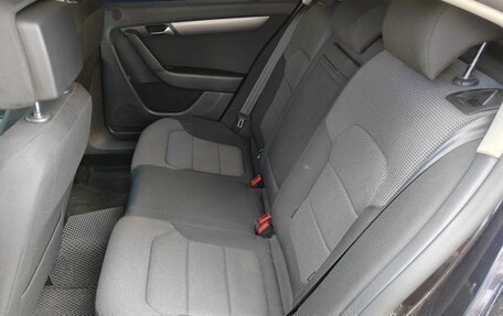 Volkswagen Passat B7, 2011 год, 1 040 000 рублей, 10 фотография