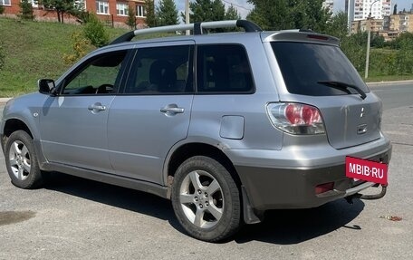 Mitsubishi Outlander III рестайлинг 3, 2003 год, 435 000 рублей, 4 фотография