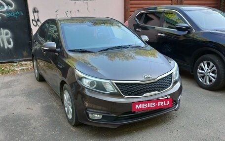 KIA Rio III рестайлинг, 2015 год, 1 050 000 рублей, 4 фотография