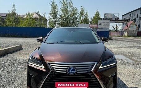 Lexus RX IV рестайлинг, 2017 год, 4 270 000 рублей, 3 фотография