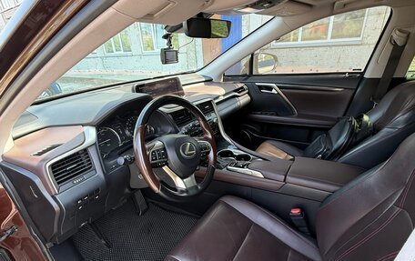 Lexus RX IV рестайлинг, 2017 год, 4 270 000 рублей, 11 фотография