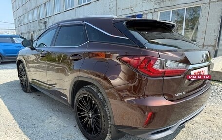 Lexus RX IV рестайлинг, 2017 год, 4 270 000 рублей, 5 фотография