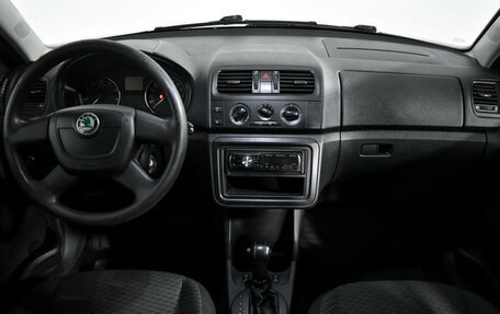 Skoda Fabia II, 2010 год, 575 000 рублей, 14 фотография