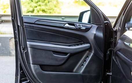 Mercedes-Benz GLS, 2016 год, 4 488 000 рублей, 27 фотография