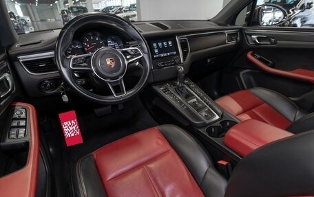 Porsche Macan I рестайлинг, 2017 год, 3 490 000 рублей, 7 фотография